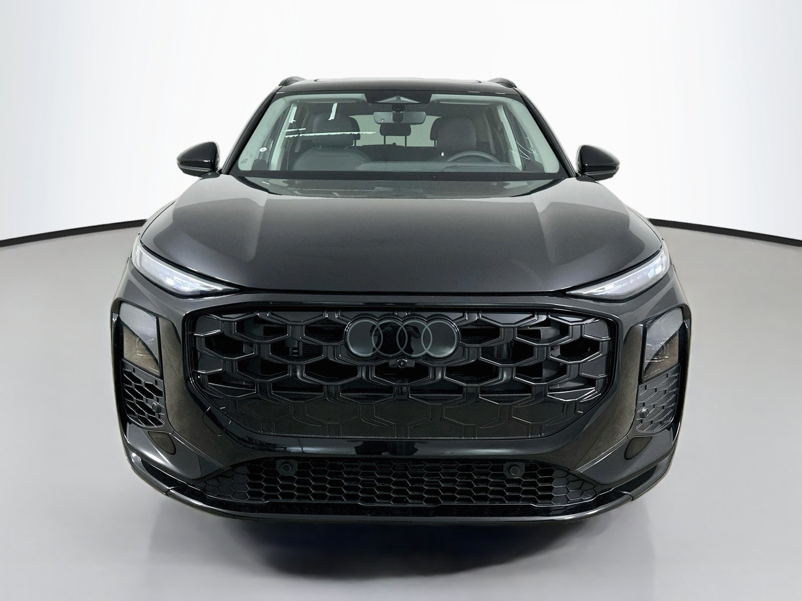 New 2026 Audi Q3 quattro 2.0T AWD/4WD image 2