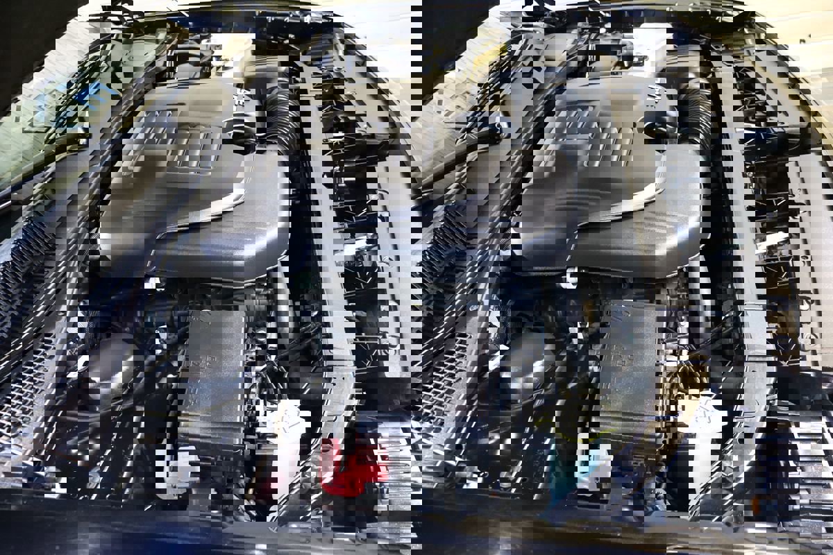 Used 2020 Dodge Challenger SXT w/ Driver Convenience Group image 56