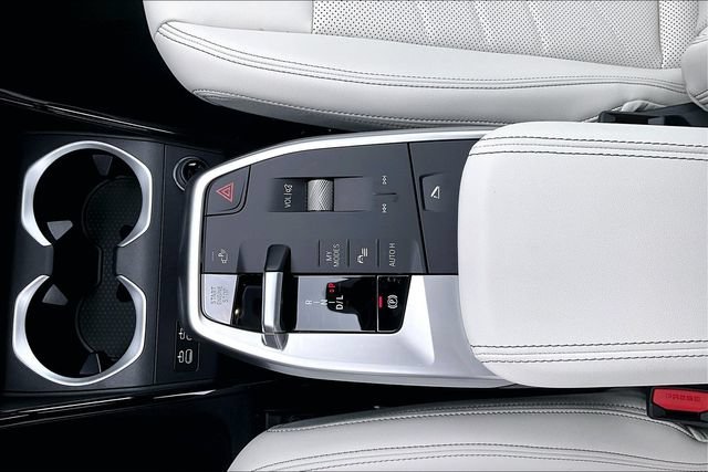 New 2026 BMW X1 xDrive28i w/ Technology Package AWD/4WD image 8