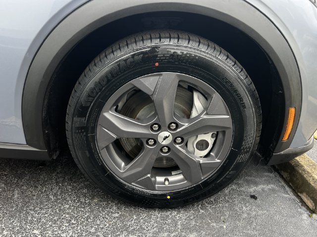 Used 2022 Ford Mustang Mach-E Select RWD image 35