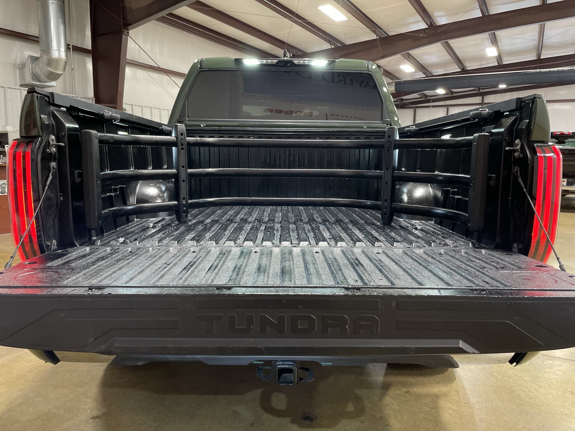 Used 2022 Toyota Tundra Limited w/ TRD Off-Road Package AWD/4WD image 27