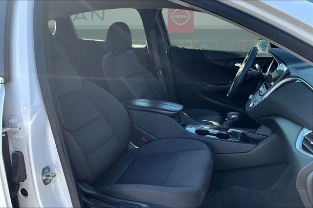 Used 2024 Chevrolet Malibu LT image 26