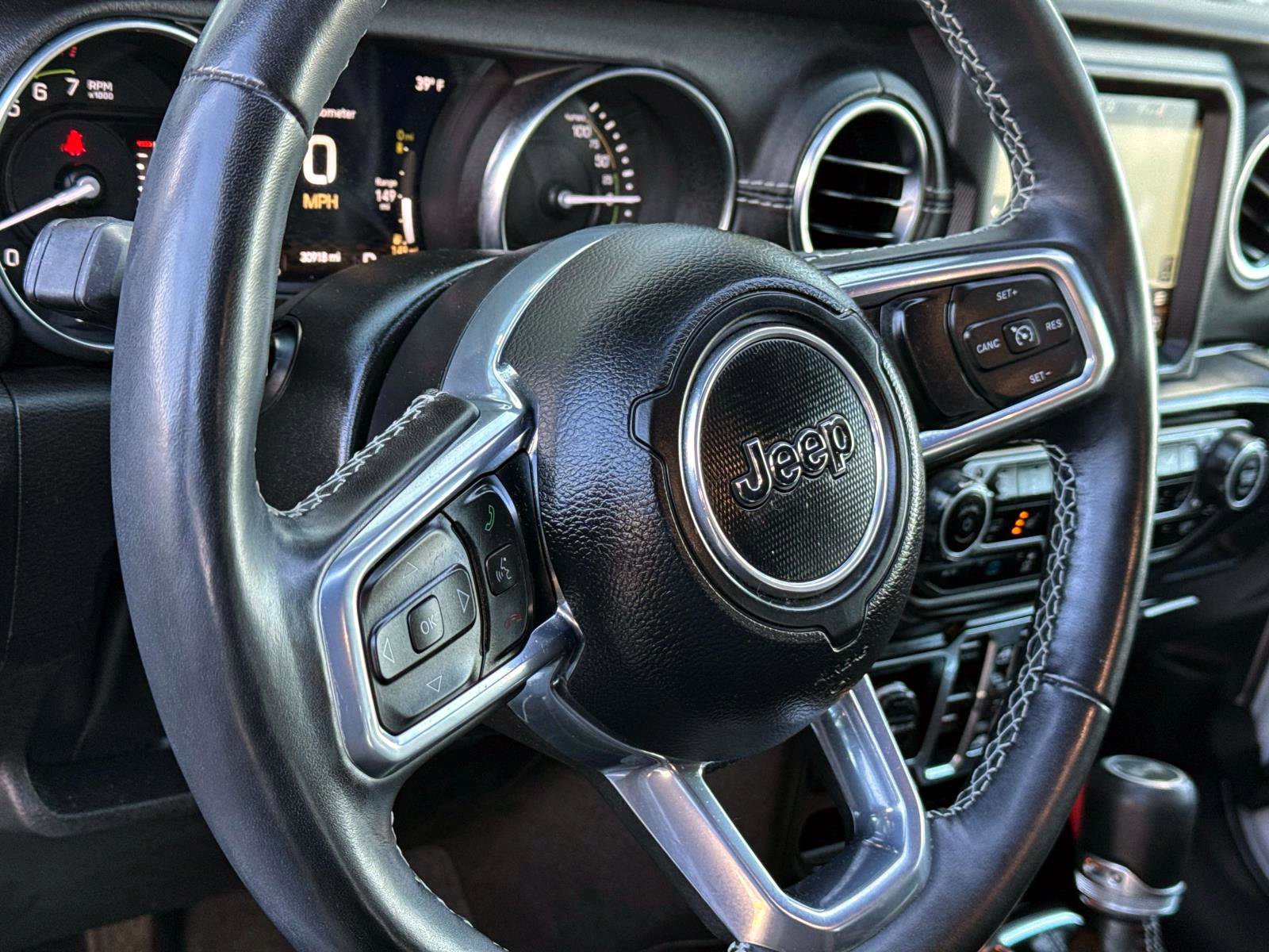 Used 2023 Jeep Wrangler Unlimited Sahara w/ Cold Weather Group image 16