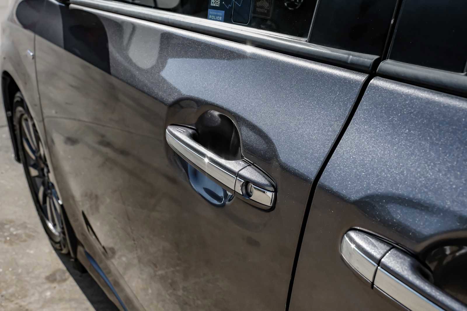 Used 2018 Toyota Sienna XLE image 45