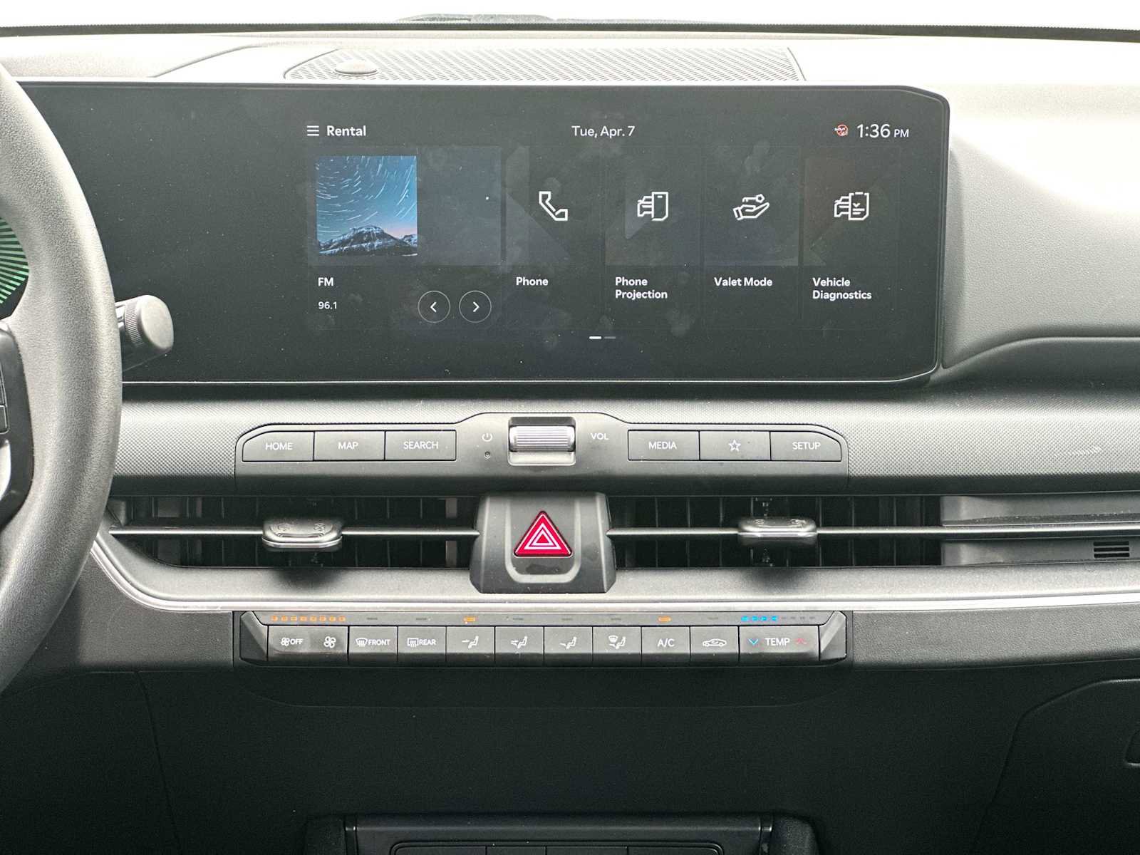 Used 2025 Kia K4 LXS image 26