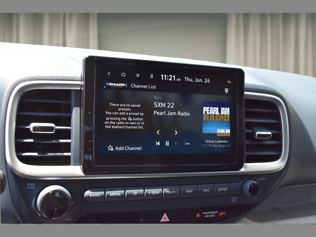 New 2025 Hyundai Venue Limited image 22