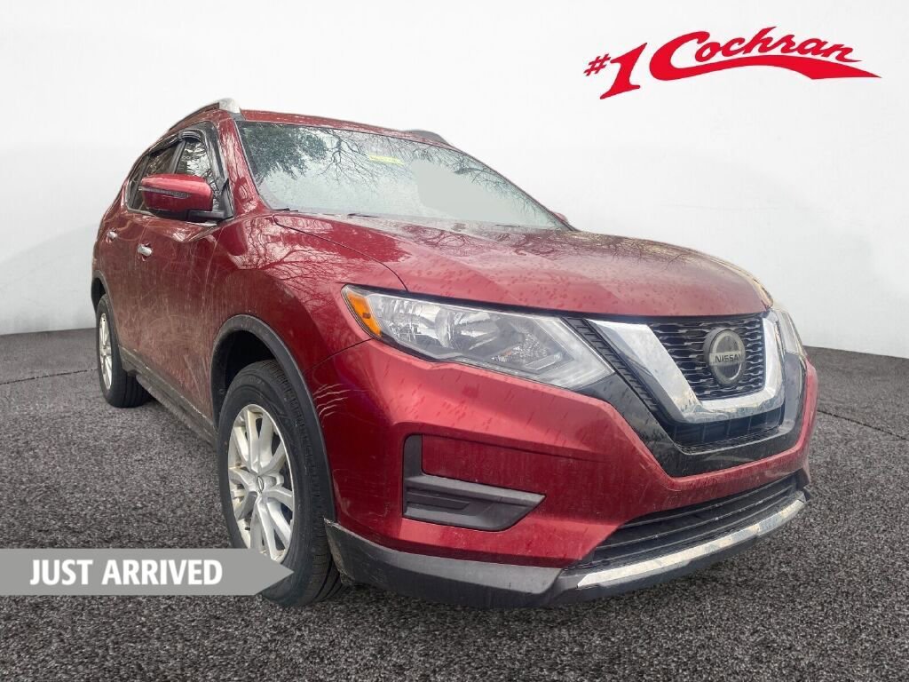 Used 2019 Nissan Rogue SV image 1