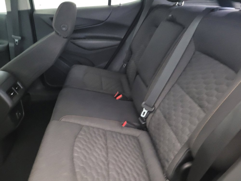 Used 2019 Chevrolet Equinox LT AWD/4WD image 18