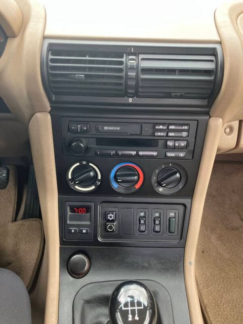 Used 1998 BMW Z3 1.9 RWD image 13