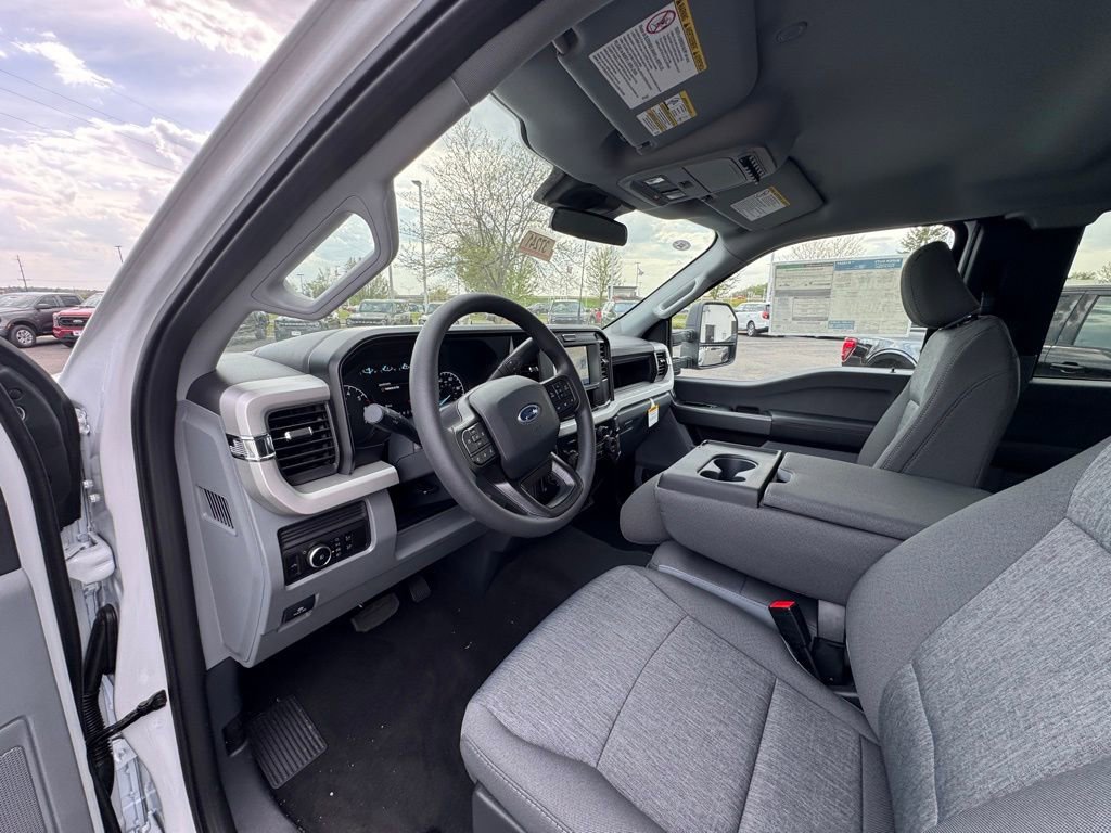 New 2026 Ford F250 XL AWD/4WD image 10