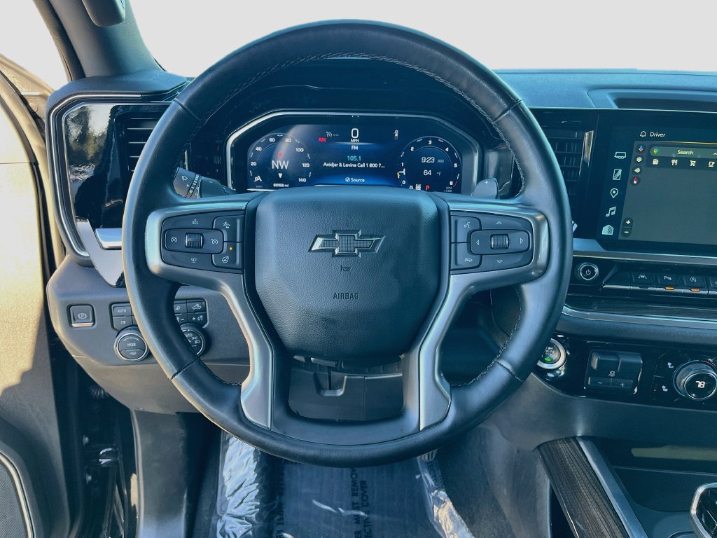 Used 2024 Chevrolet Silverado 1500 LT Trail Boss w/ LT Trail Boss Premium Package AWD/4WD image 11