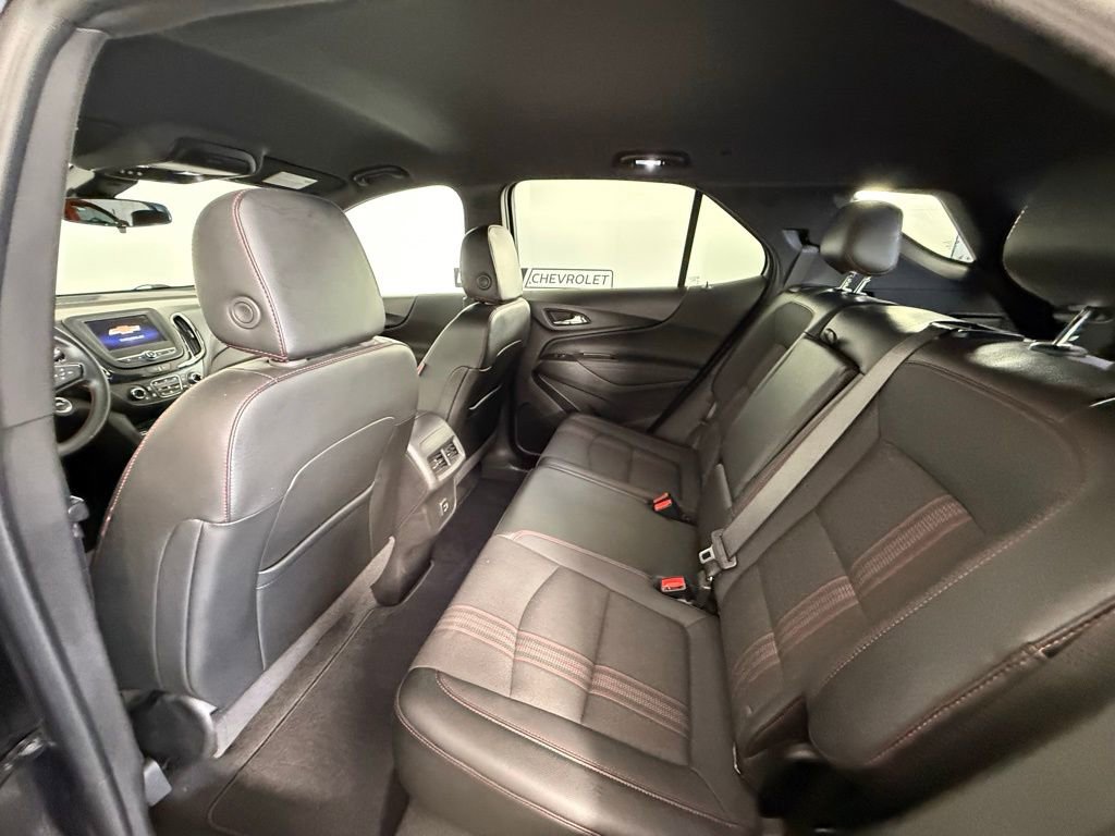 Used 2023 Chevrolet Equinox RS AWD/4WD image 15