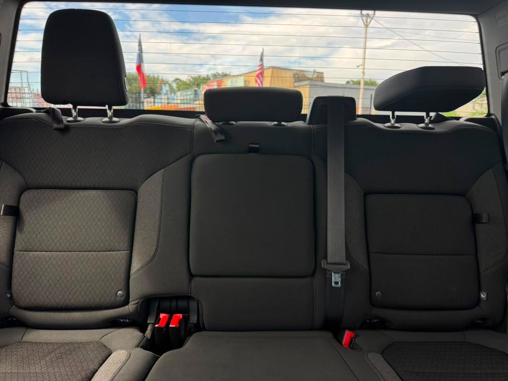 Used 2021 Chevrolet Silverado 1500 LT Trail Boss AWD/4WD image 15