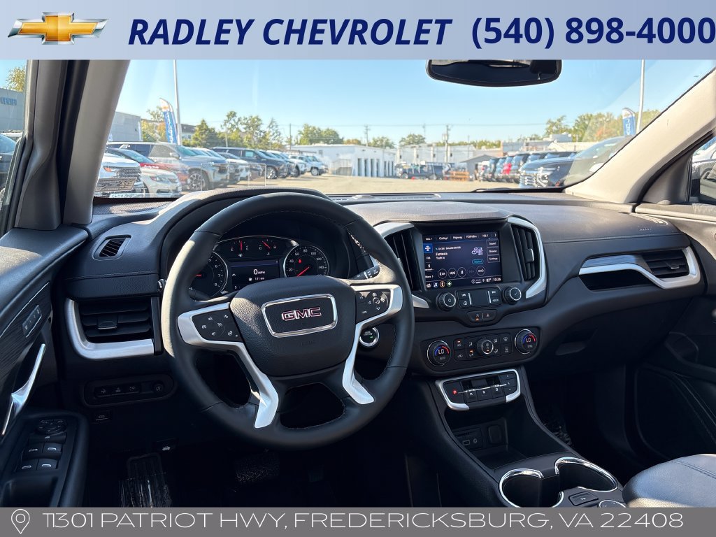 Certified 2023 GMC Terrain SLT w/ Tech Package AWD/4WD image 14