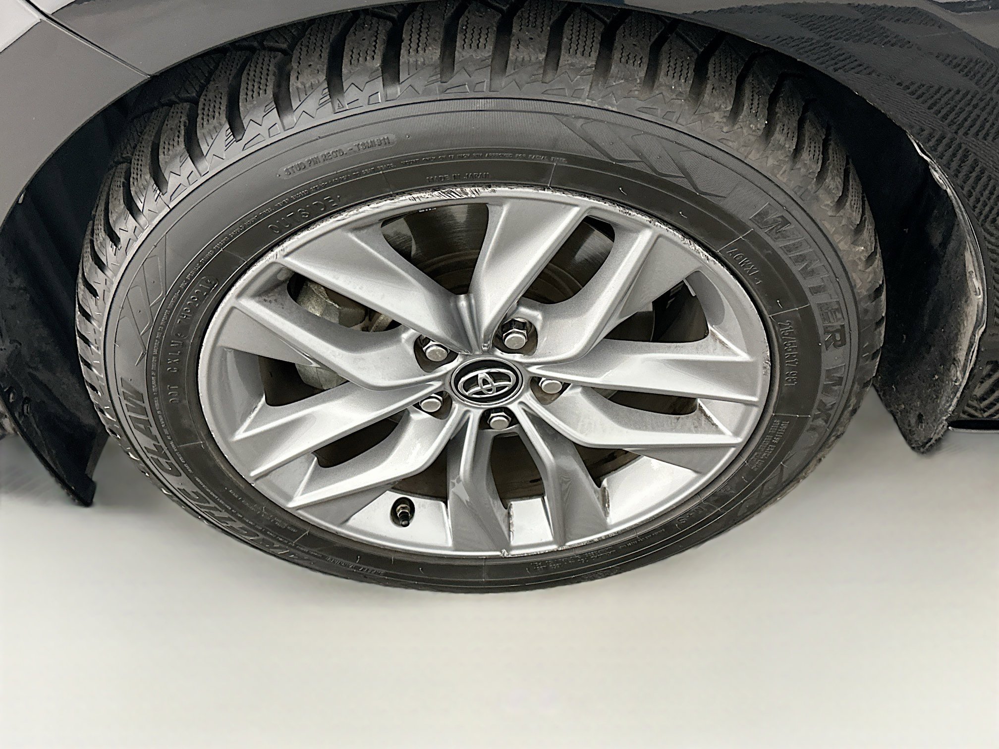 Used 2019 Toyota Avalon XLE image 11