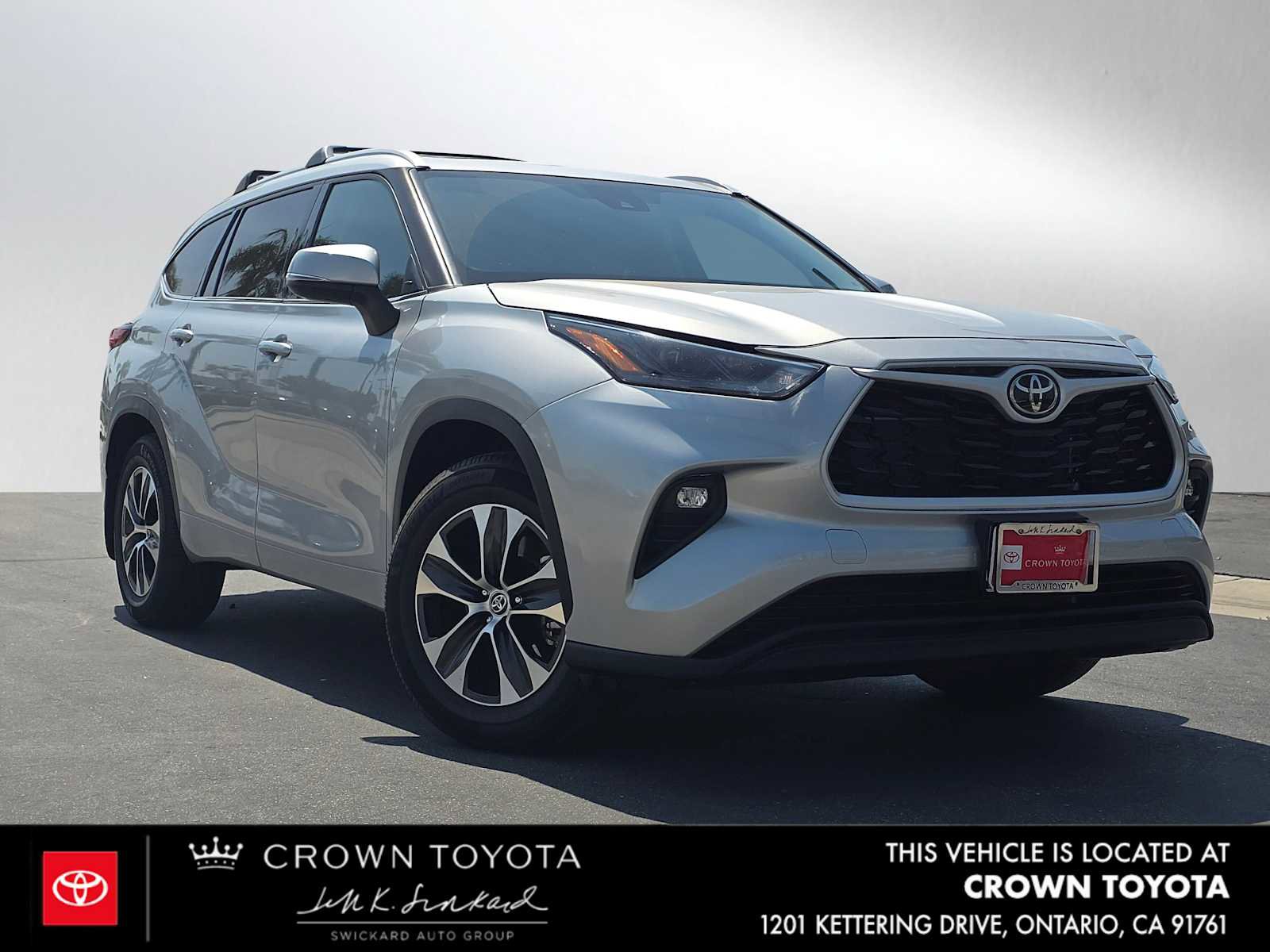 Used 2022 Toyota Highlander XLE image 1