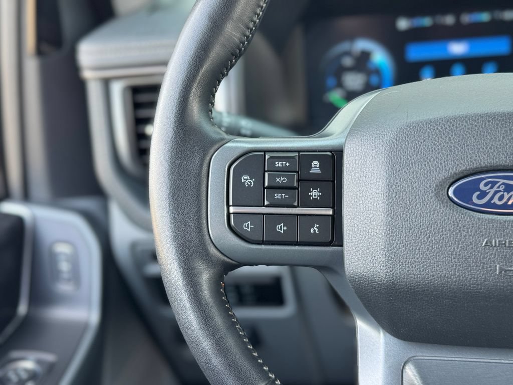 Used 2024 Ford F150 Lightning Flash AWD/4WD image 11