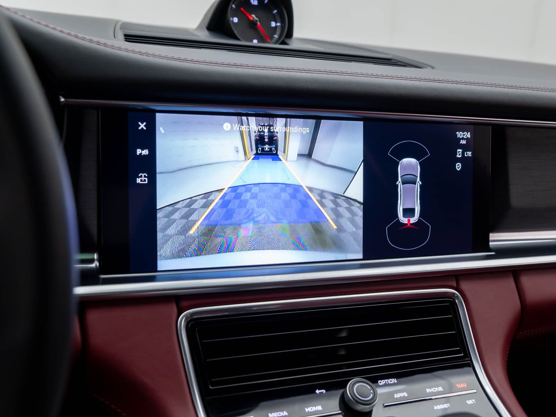 Certified 2022 Porsche Panamera 4 Platinum Edition image 25