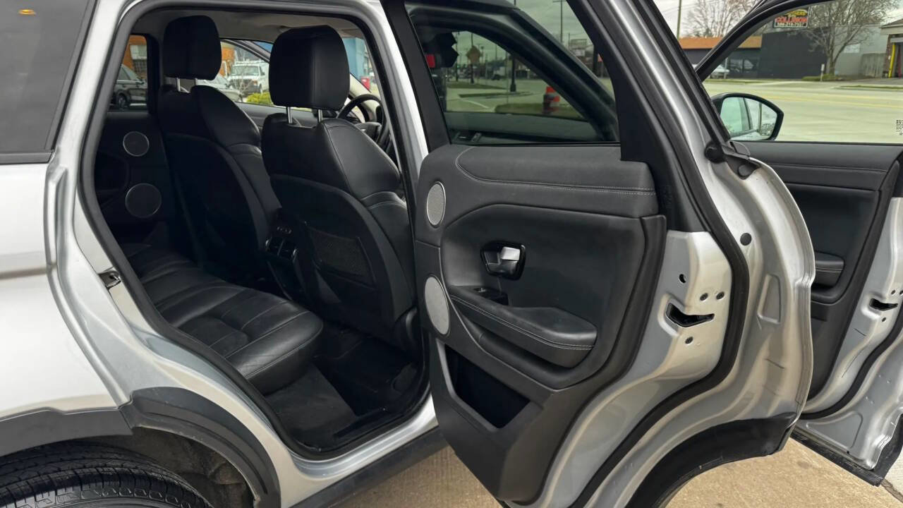 Used 2018 Land Rover Range Rover Evoque image 15