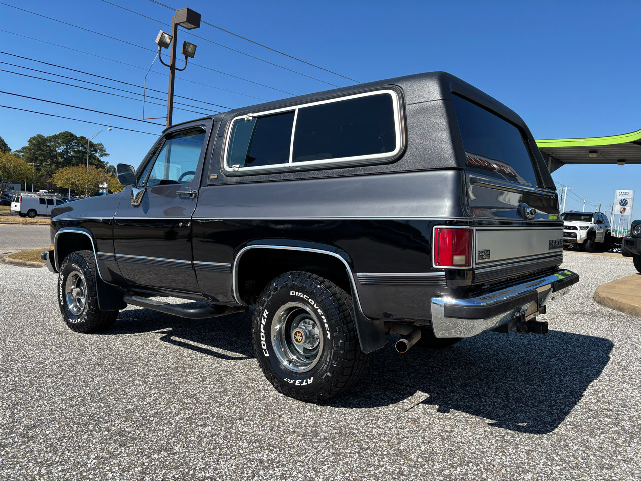 Used 1991 Chevrolet Blazer 4WD image 3