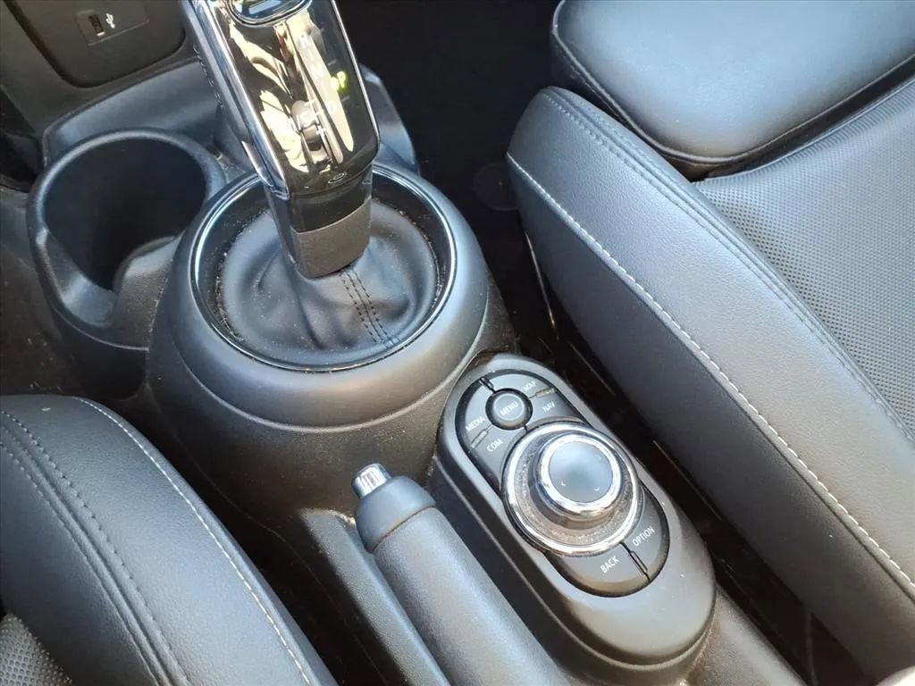 Used 2023 MINI Cooper S image 28