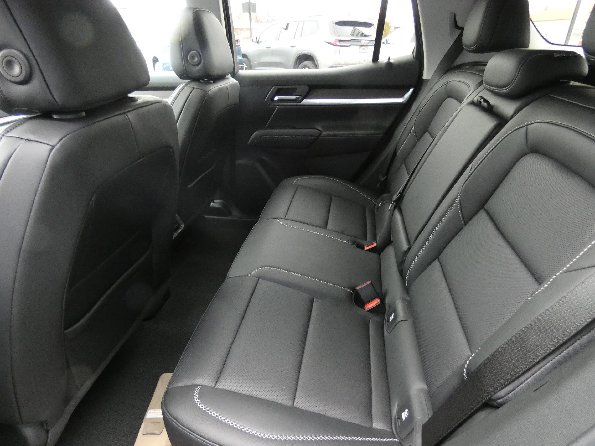 New 2026 GMC Terrain Denali AWD/4WD image 13