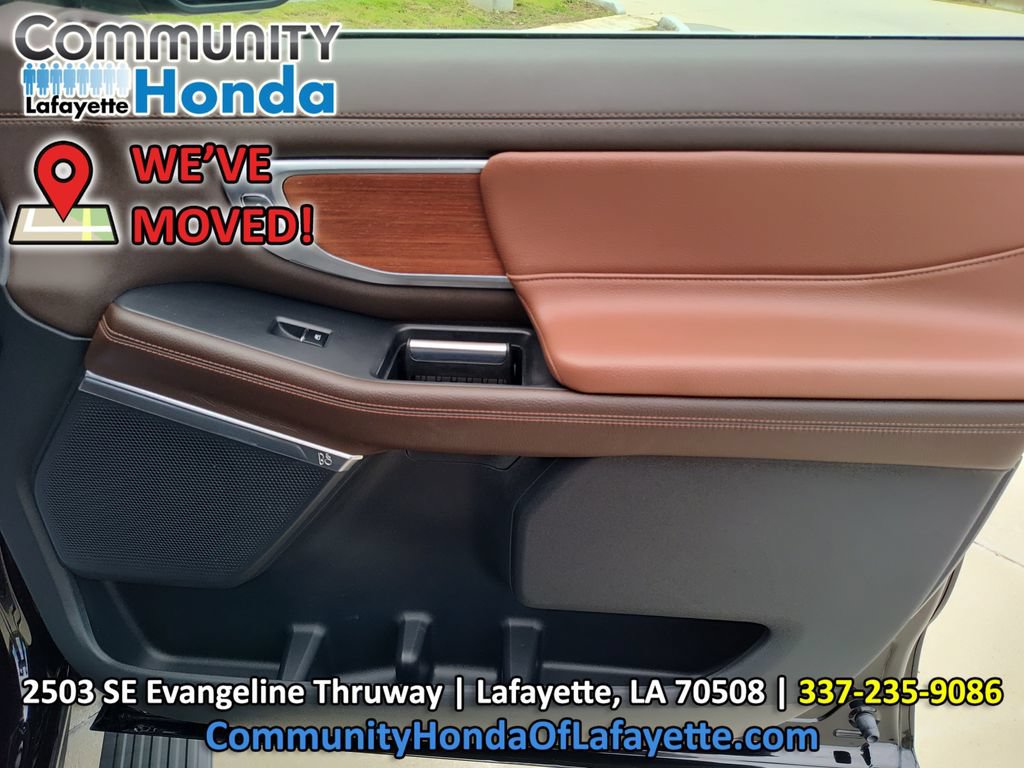 Used 2025 Ford Expedition Max King Ranch AWD/4WD image 37