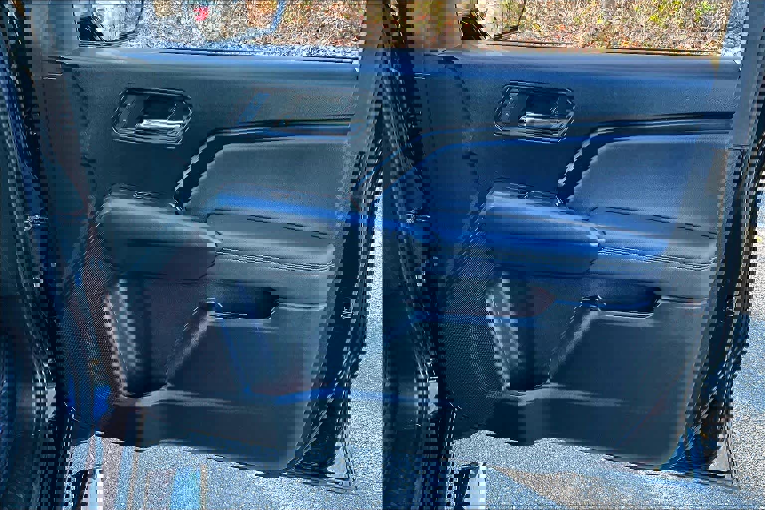 Used 2024 Chevrolet Colorado LT w/ LT Convenience Package III image 20