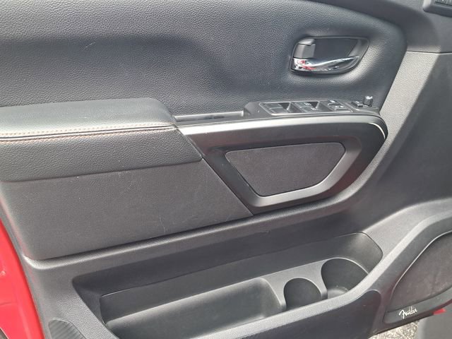 Used 2021 Nissan Titan PRO-4X w/ Pro-4x Convenience Package image 13