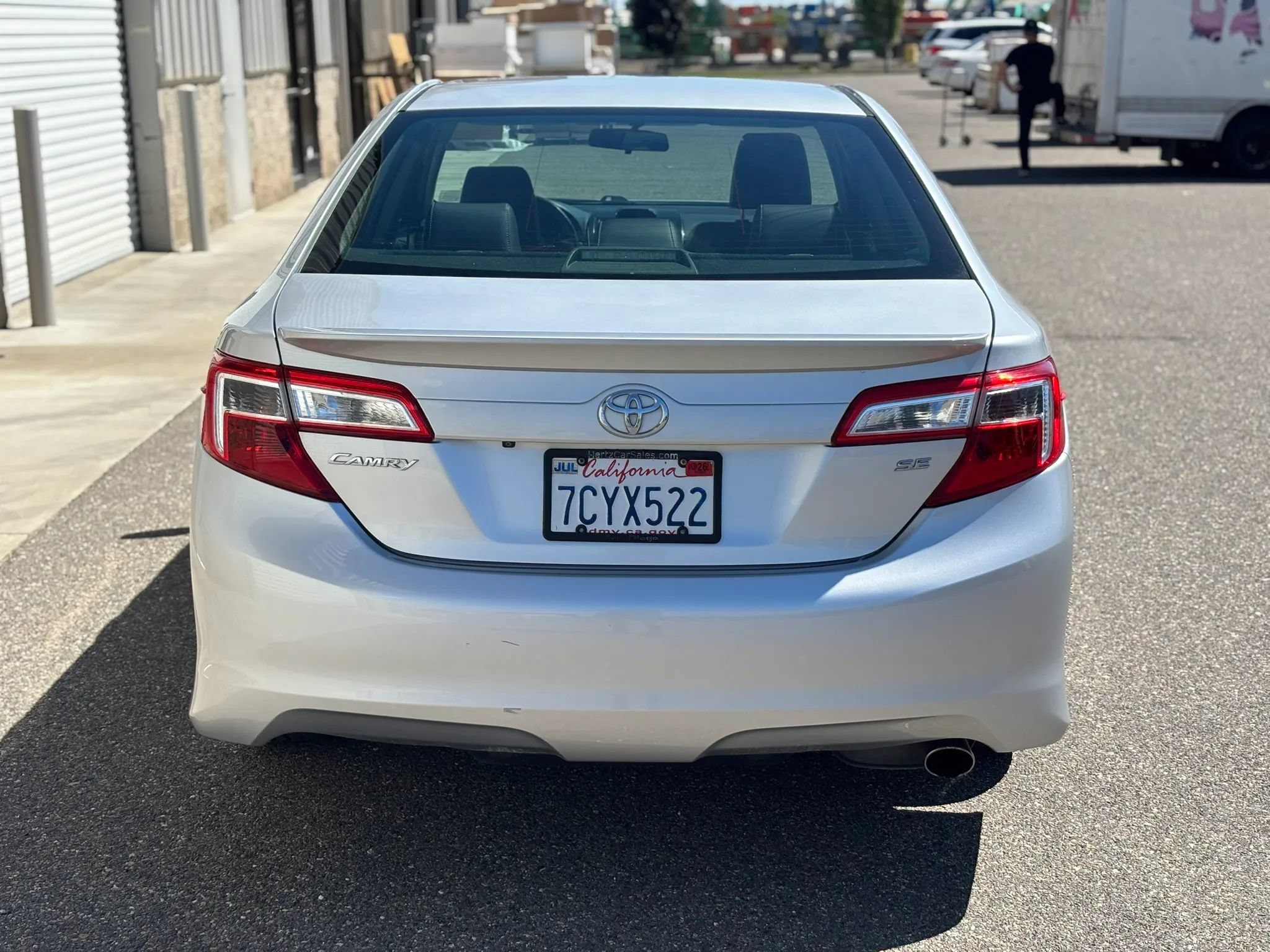 Used 2014 Toyota Camry SE w/ Fleet Convenience Package FWD image 4