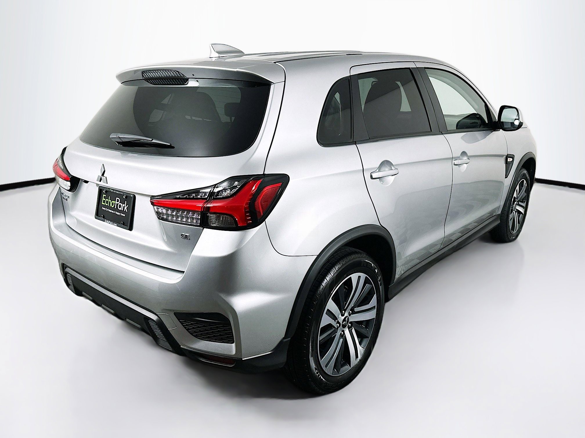 Used 2025 Mitsubishi Outlander Sport SE image 9