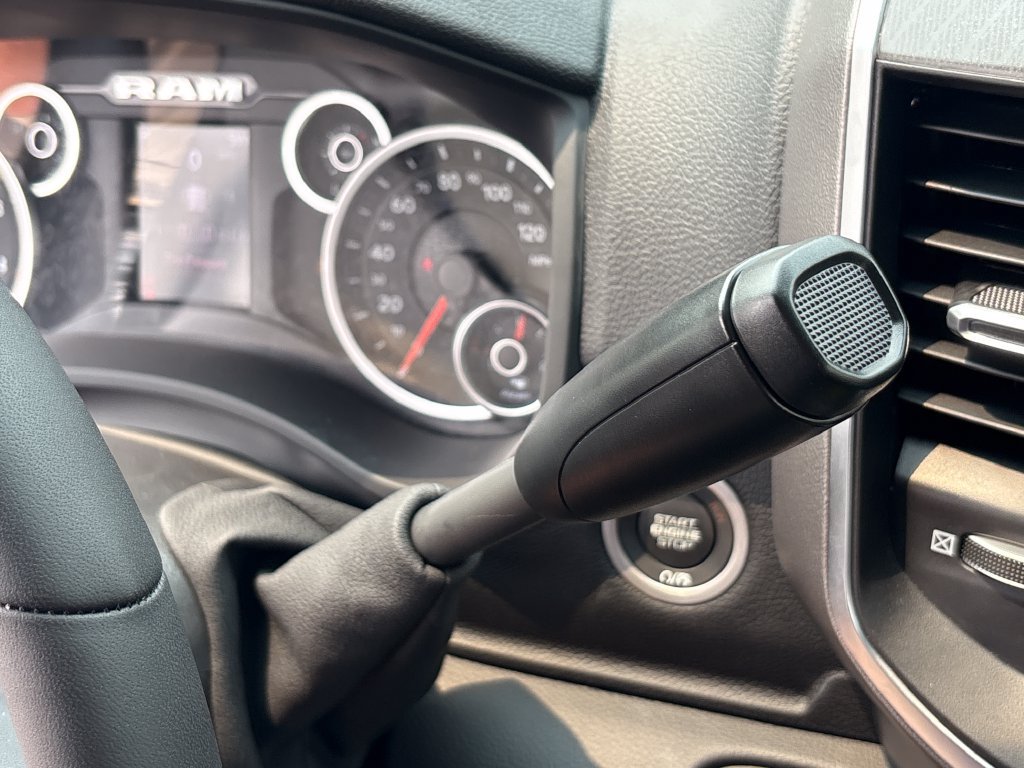 New 2026 RAM 3500 Big Horn AWD/4WD image 12