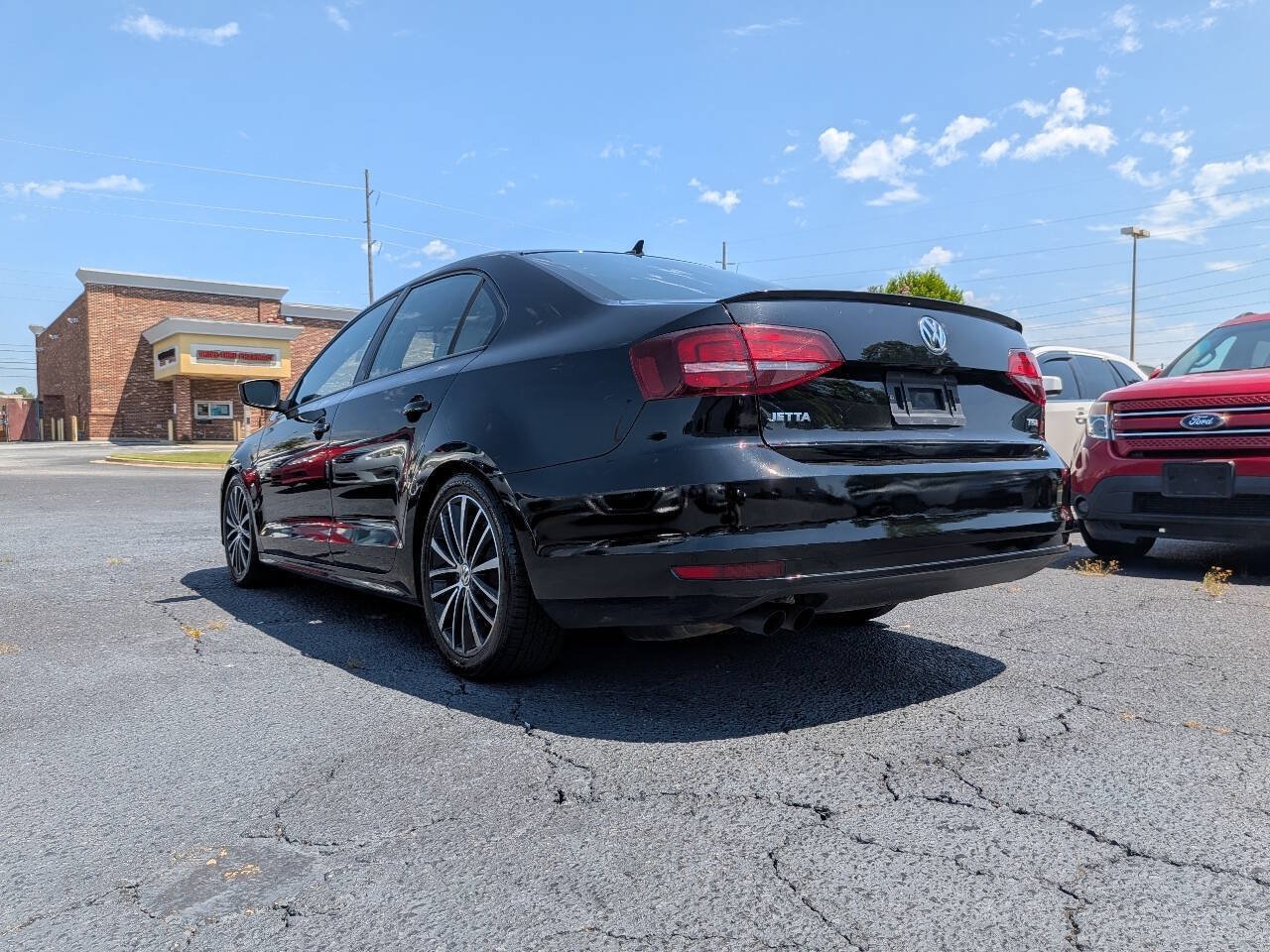 Used 2016 Volkswagen Jetta Sport w/ Lighting Package FWD image 33