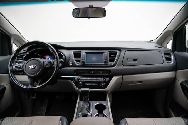 Used 2019 Kia Sedona EX FWD image 27