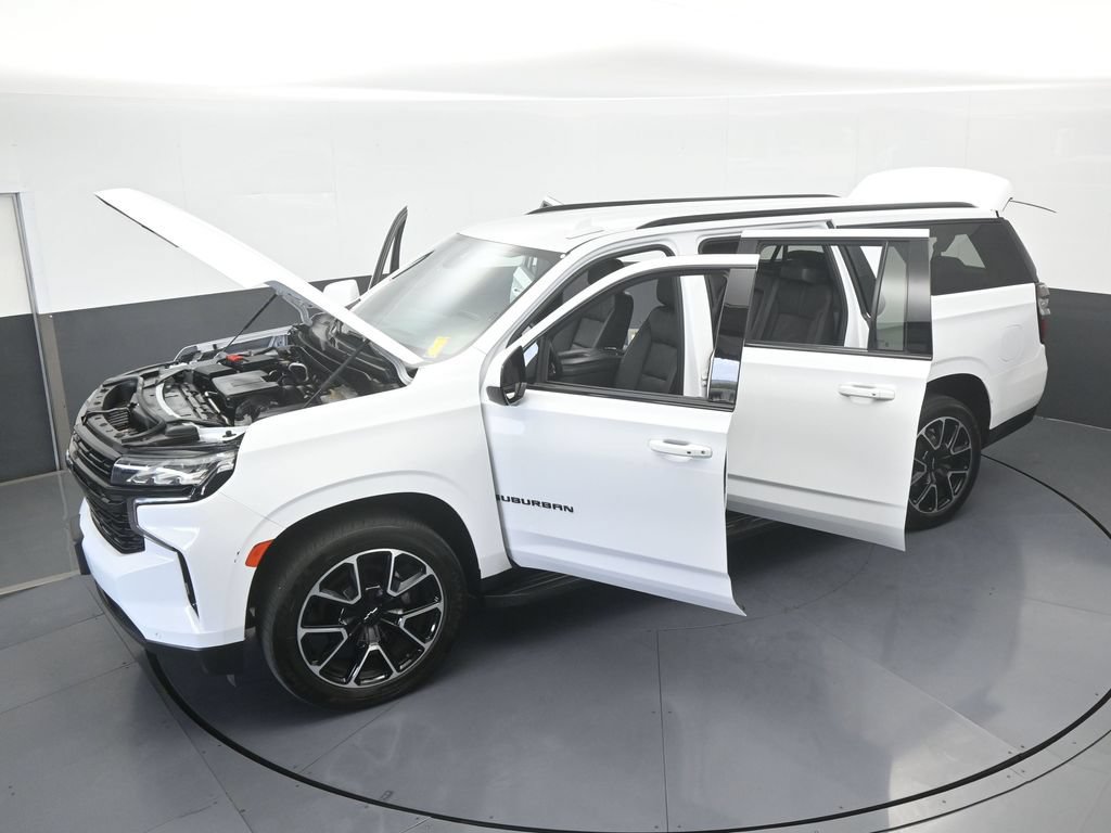 Used 2024 Chevrolet Suburban RST RWD image 71