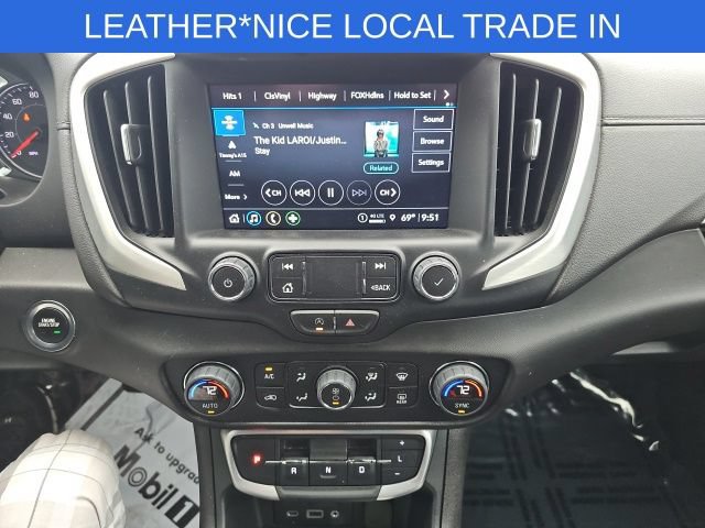 Used 2024 GMC Terrain SLT FWD image 42