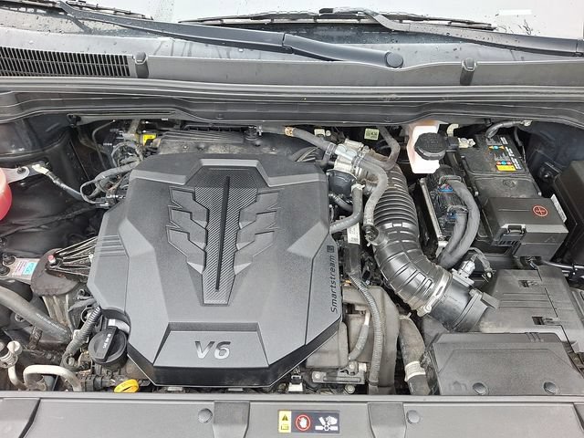 Certified 2023 Kia Carnival LX FWD image 28