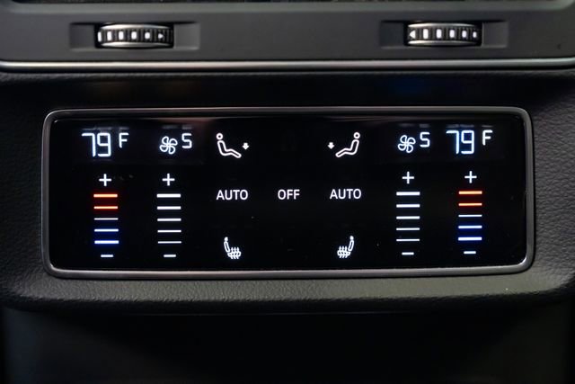 Used 2020 Audi Q8 Premium Plus w/ Premium Plus Package AWD/4WD image 9