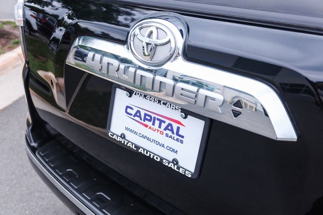 Used 2018 Toyota 4Runner Limited AWD/4WD image 17