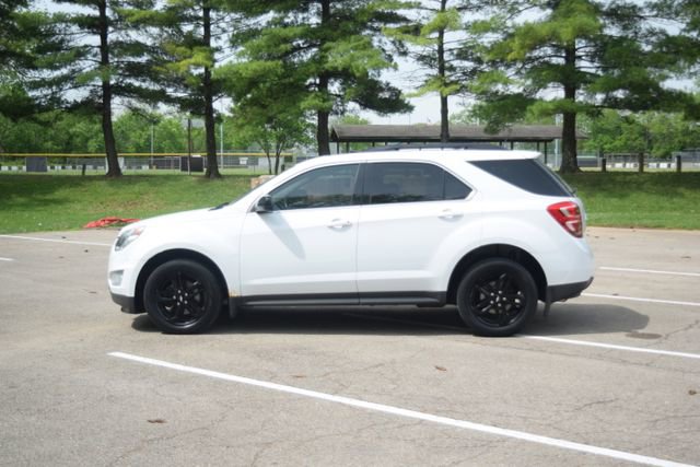 Used 2017 Chevrolet Equinox LT AWD/4WD image 22
