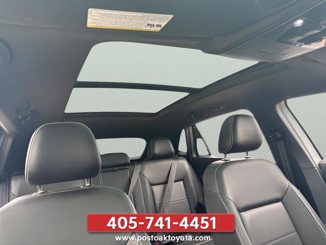 Used 2023 Volkswagen Atlas Cross Sport SE FWD image 10