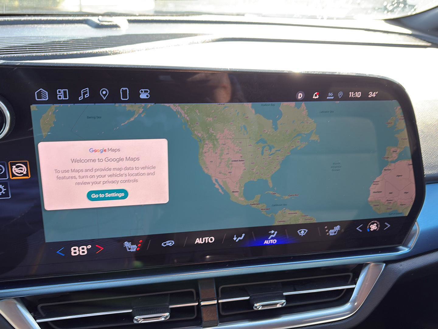 Used 2024 Chevrolet Equinox EV LT w/ LPO, Trailering Package image 21