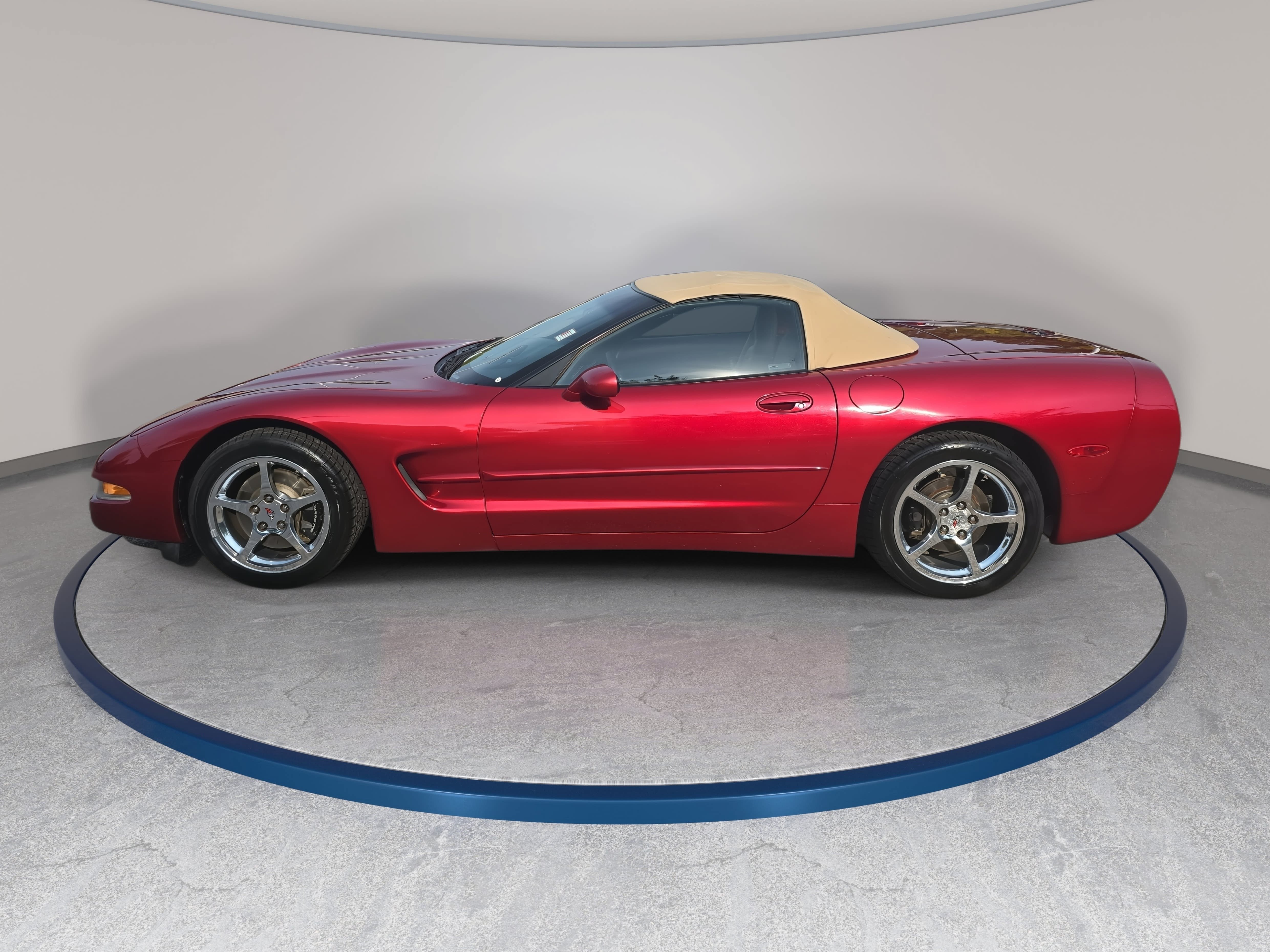 Used 2004 Chevrolet Corvette Convertible w/ Preferred Equipment Group RWD image 8