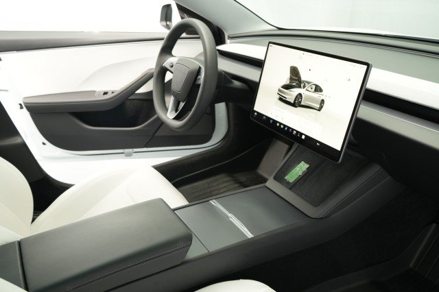 Used 2026 Tesla Model 3 RWD image 45