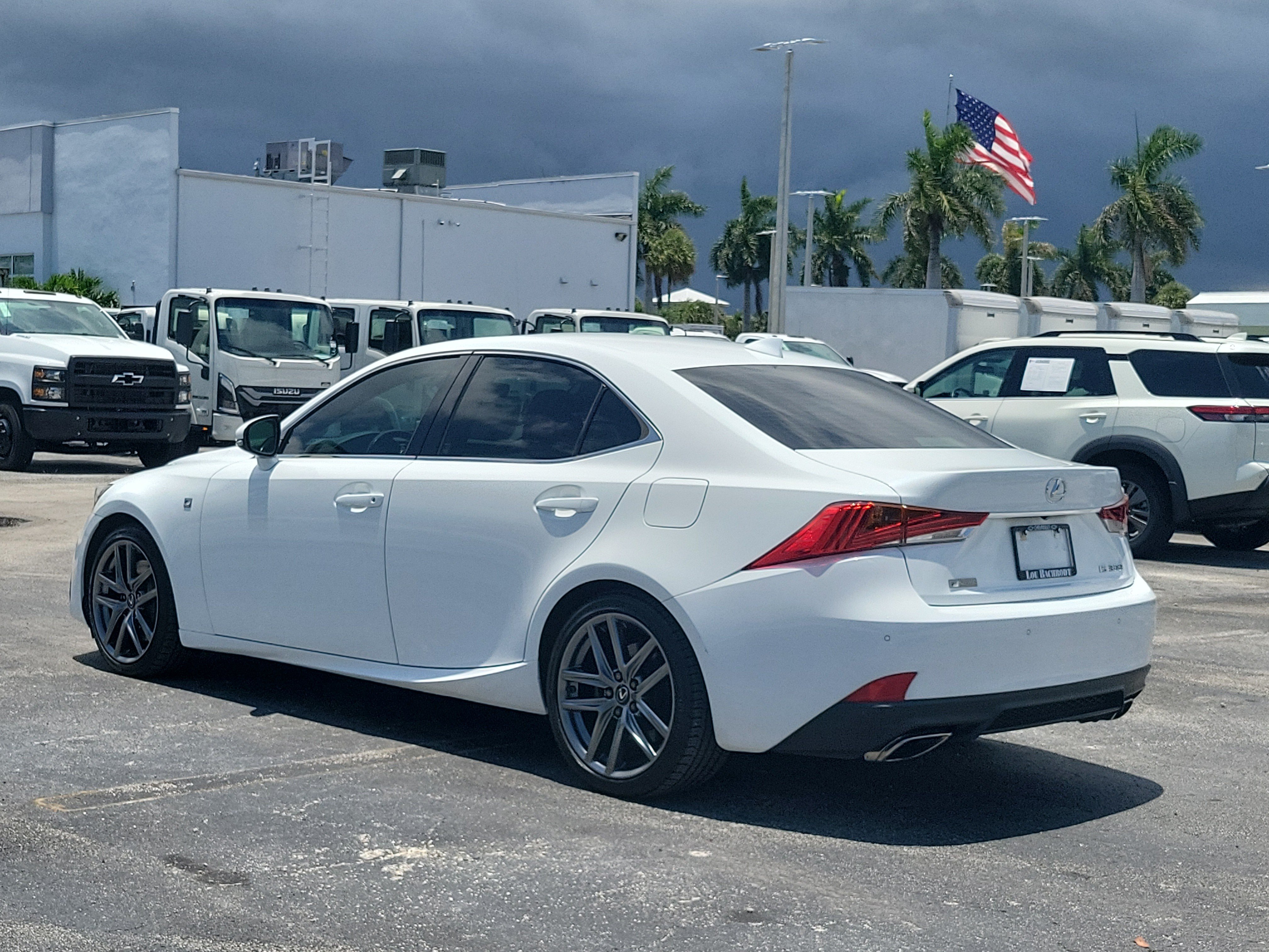 Used 2019 Lexus IS 300 RWD image 5