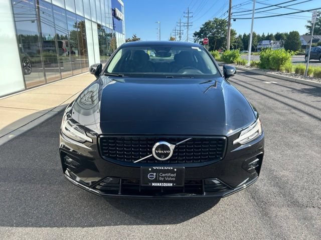 Certified 2024 Volvo S60 B5 Plus w/ Climate Package AWD/4WD image 7