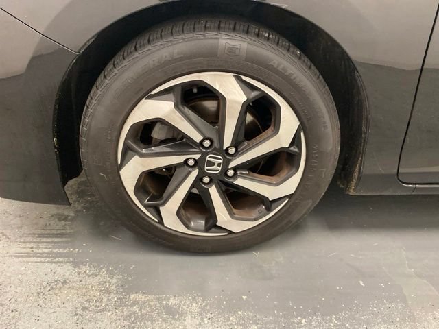 Used 2016 Honda Accord EX image 33
