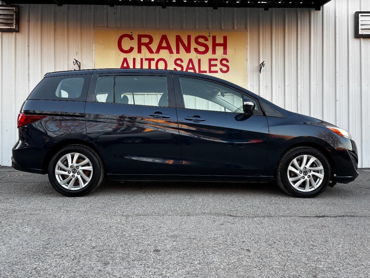 Used 2015 MAZDA MAZDA5 Sport image 39