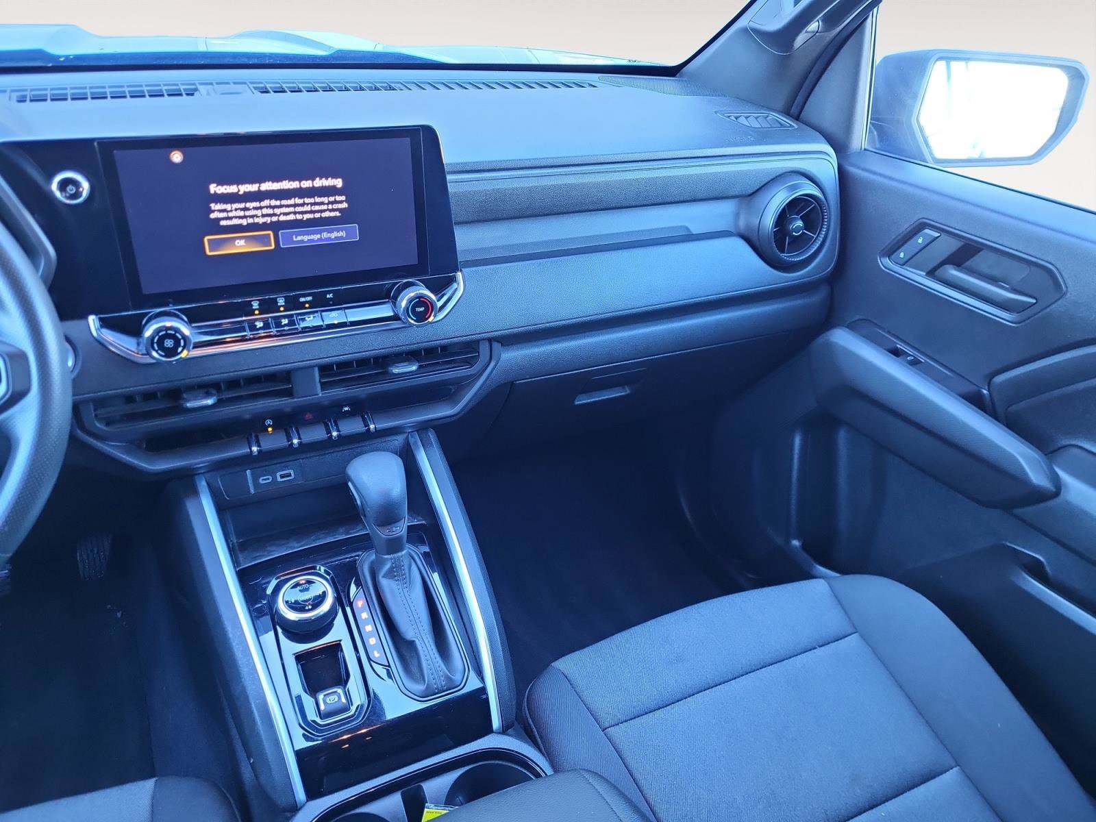 Used 2023 Chevrolet Colorado Trail Boss w/ Advanced Trailering Package image 12