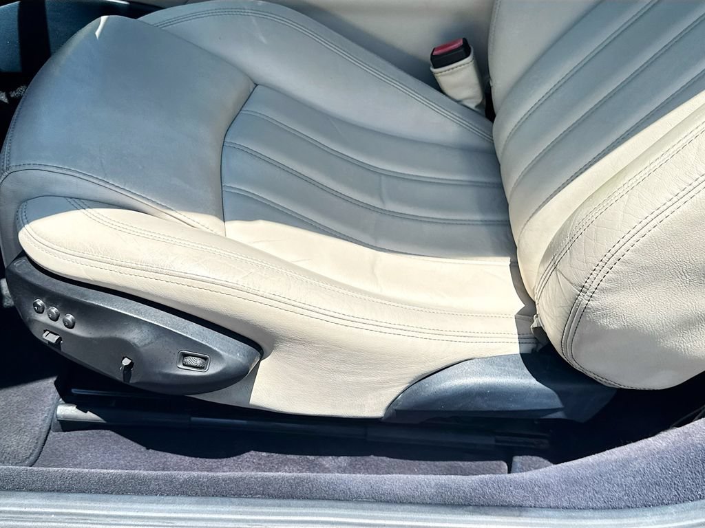 Used 2012 Maserati GranTurismo Convertible RWD image 20
